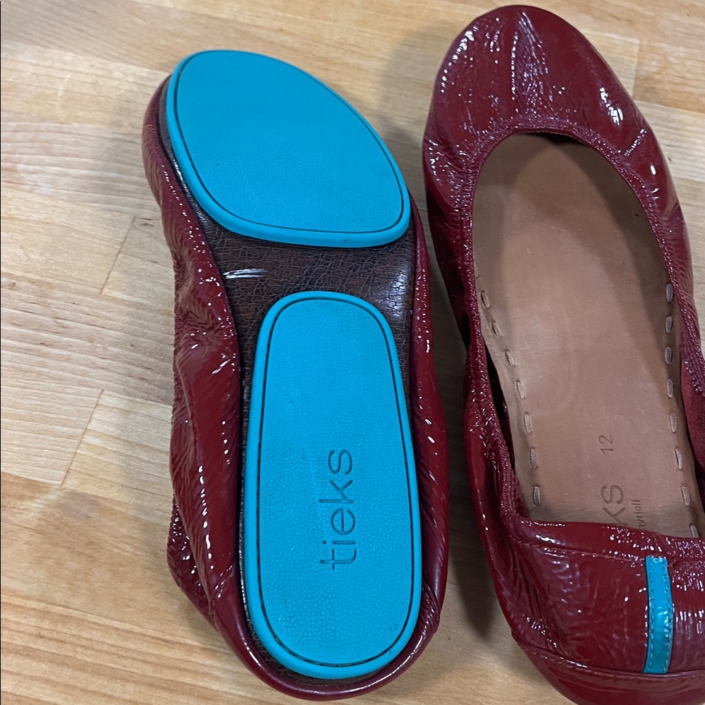 Tieks by Gavrieli Red Patent Leather Ballet Flats Size 12 - Picture 5 of 8